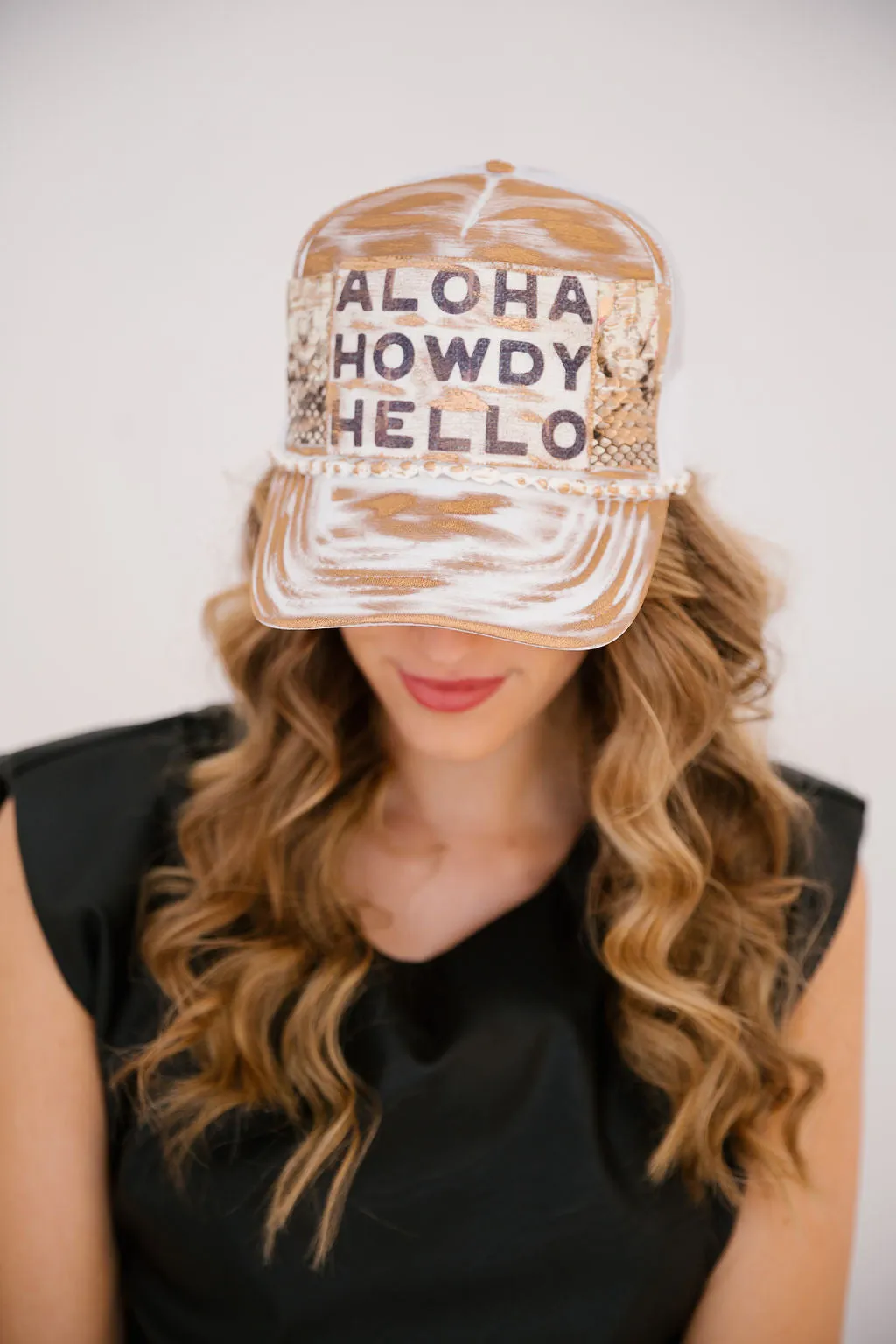 BEACH COWGIRL TRUCKER HATS