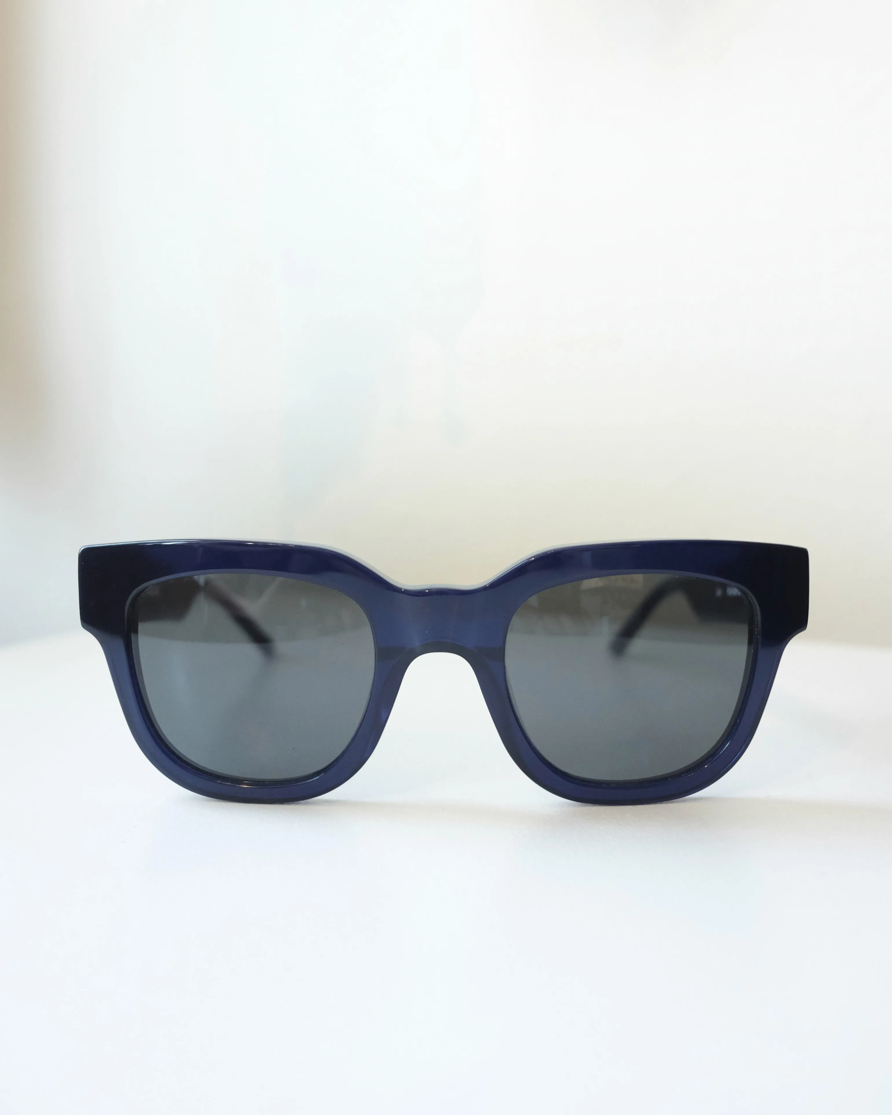 Liv Sunglasses, Dark Blue