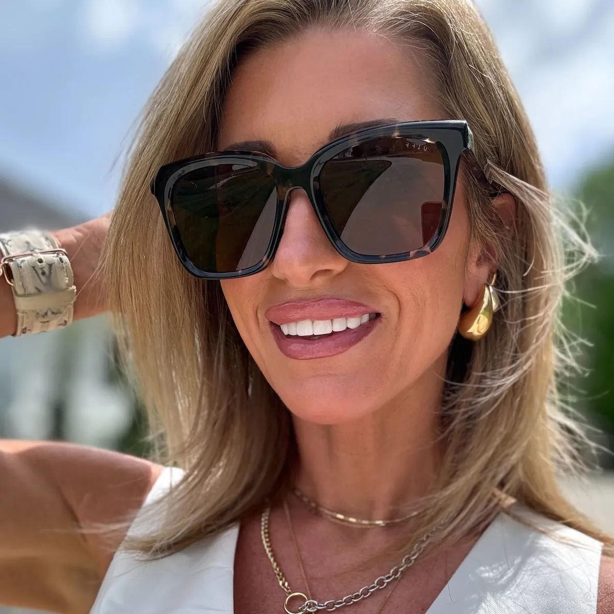 MEREDITH - LONDON STONE   TRUFFLE   POLARIZED SUNGLASSES