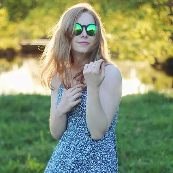 Retro Flash Mirrored Lens Keyhole Round Sunglasses 9312