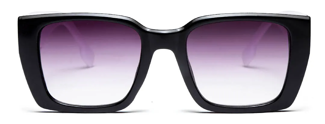 White Black Rectangle UV Sunglass for Women