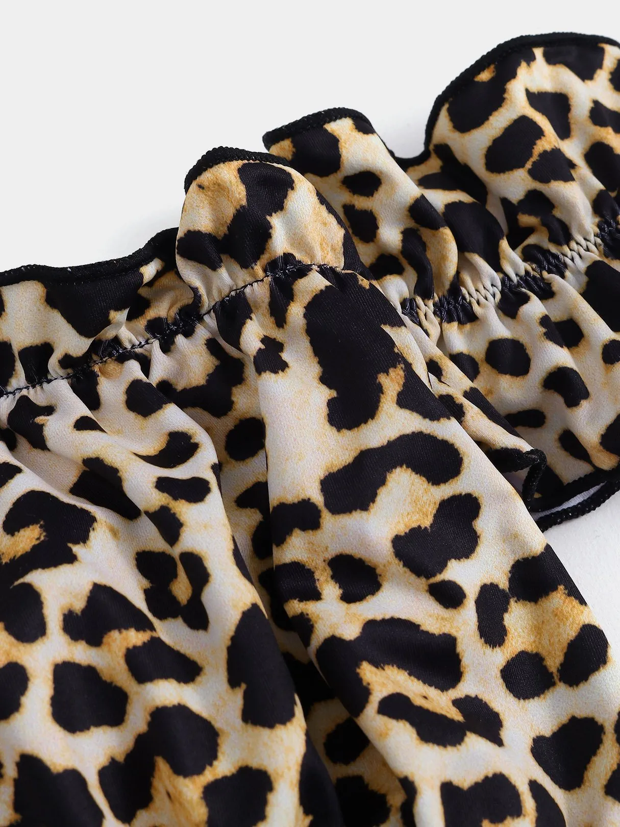 Wholesale Off The Shoulder Short Sleeve Leopard Two Piece Bikinis