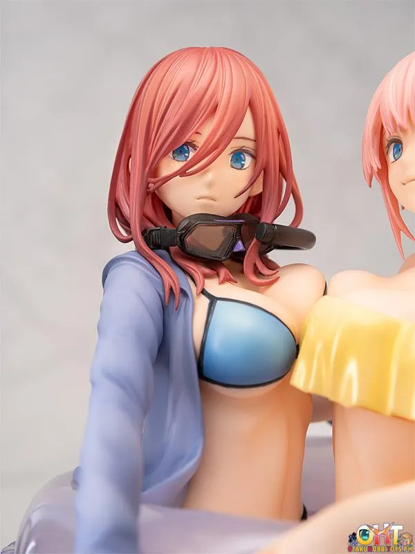 WING 1/7 Ichika Nakano & Miku Nakano