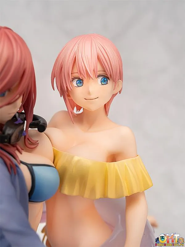 WING 1/7 Ichika Nakano & Miku Nakano